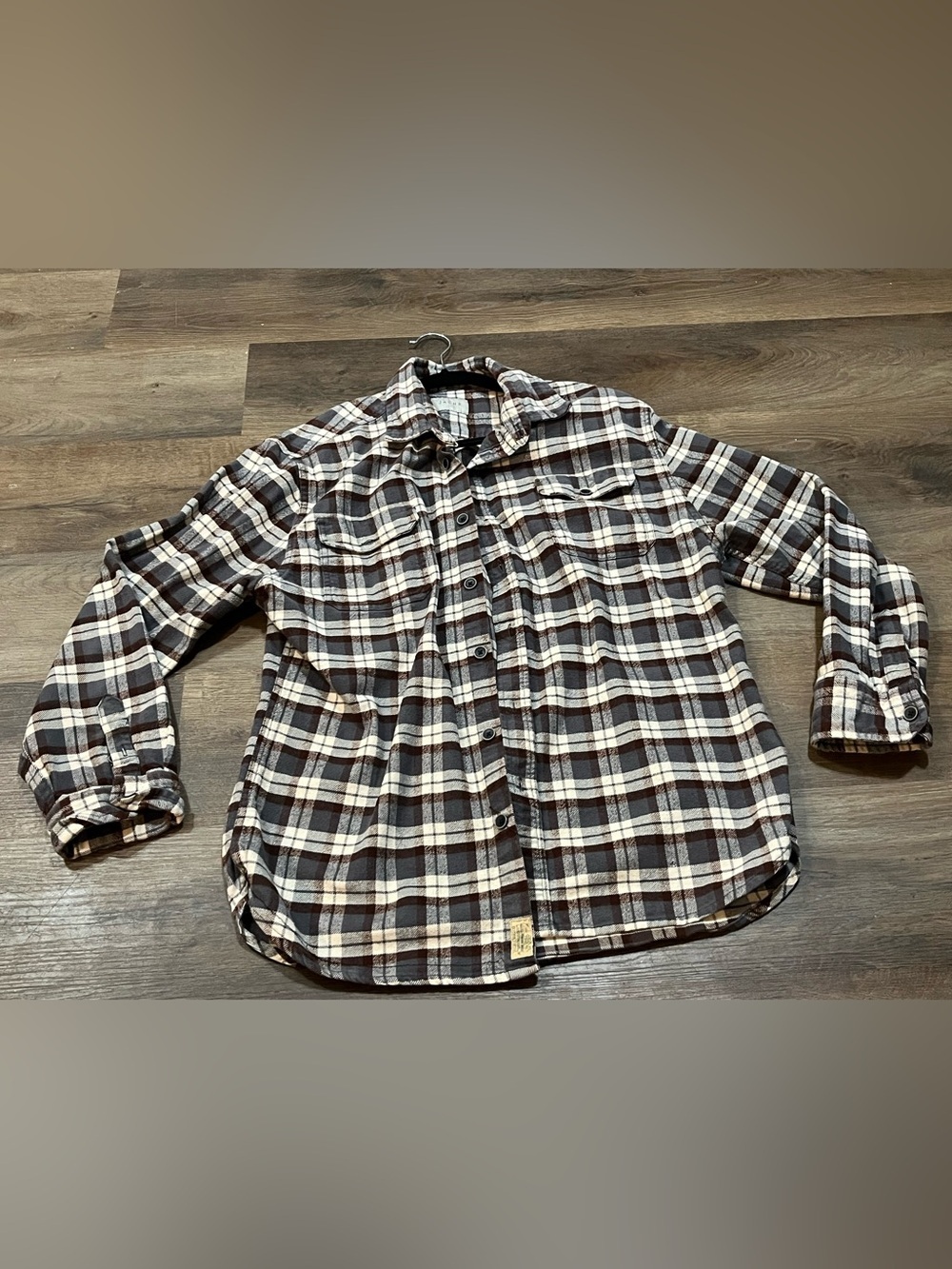 Jachs Men's Casual Plaid Button Down Shirt in Brown and White